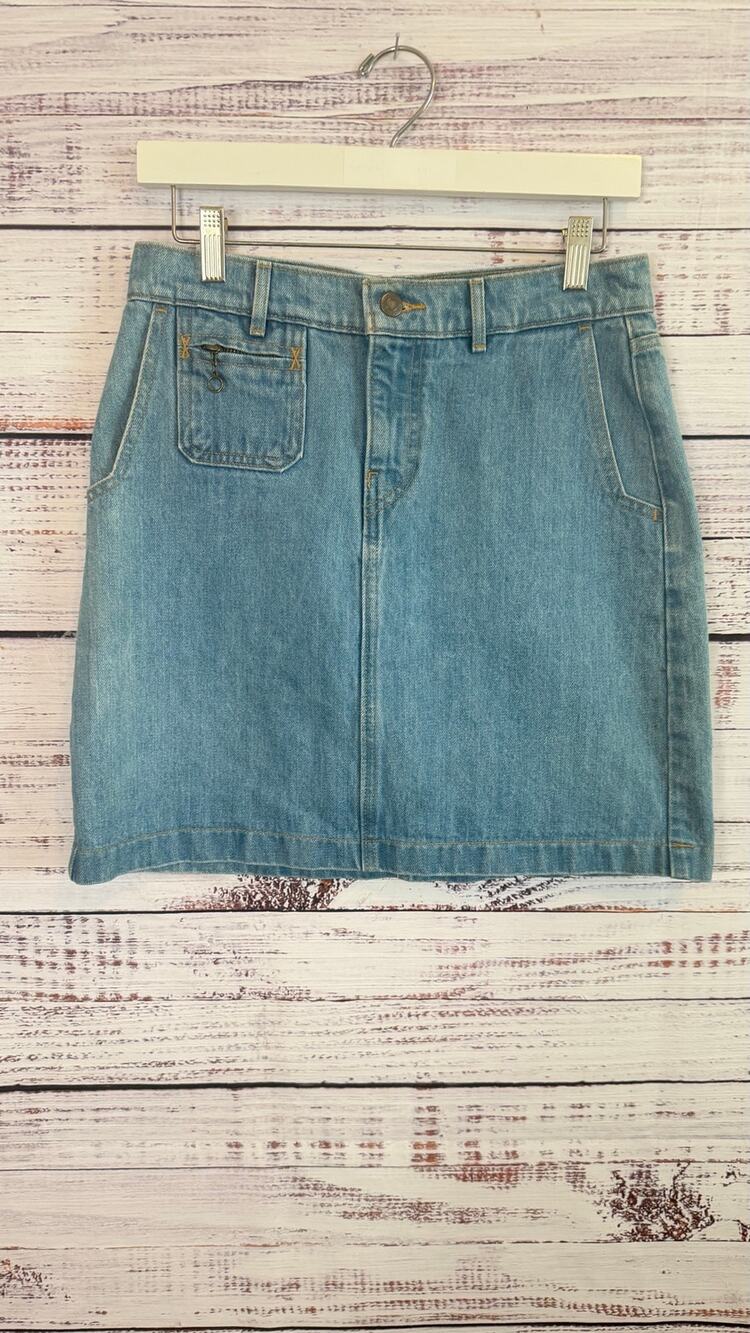 Levi’s Orange Tab Denim Mini Skirt Size 26W